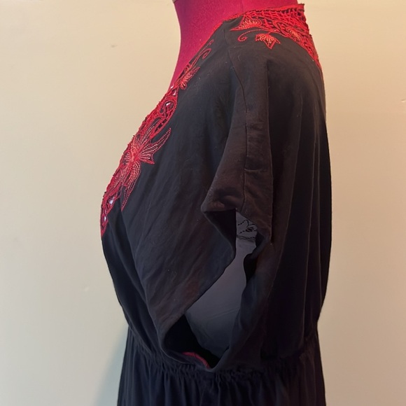 BCBG Max. New Vintage Never worn NWOT Black/red/orange Size L - Picture 7 of 9